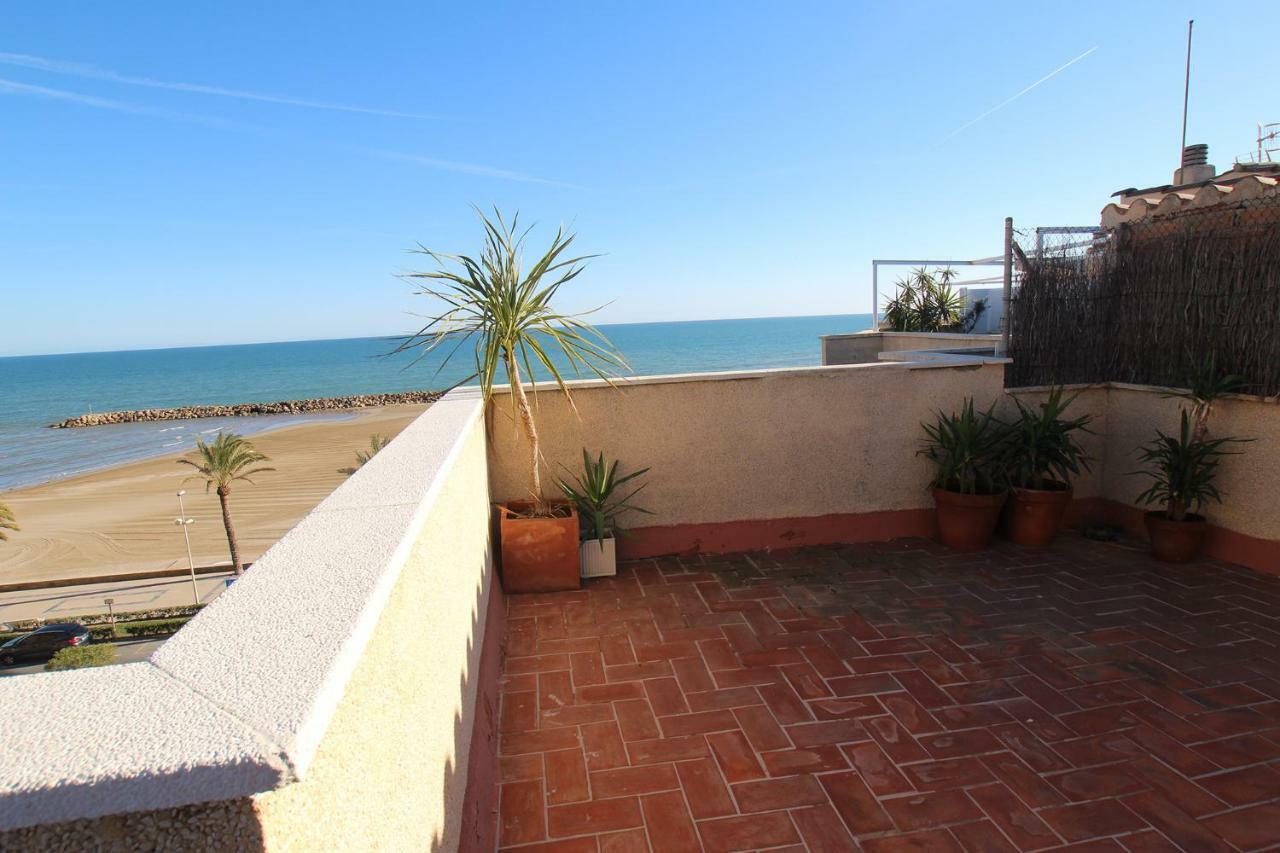 Espectacular Atico Duplex Con Vistas Al Mar Apartment Cunit Bagian luar foto